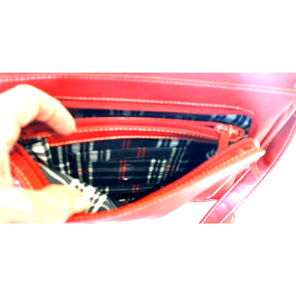 Liz Claiborne Red Leather Multipocket Crossbody Zip Purse Gold Hardware - Picture 12 of 16